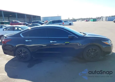 2018 Nissan Altima 2.5 Sr z USA, uszkodzony, nr VIN 1N4AL3AP8JC475426